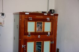 strau brutmaschine